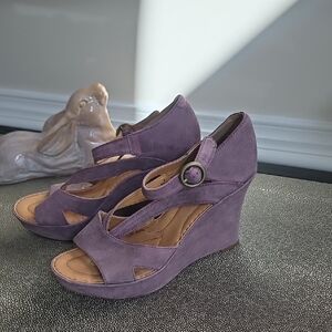 Born Crown Lilac Suede Wedge Sandals